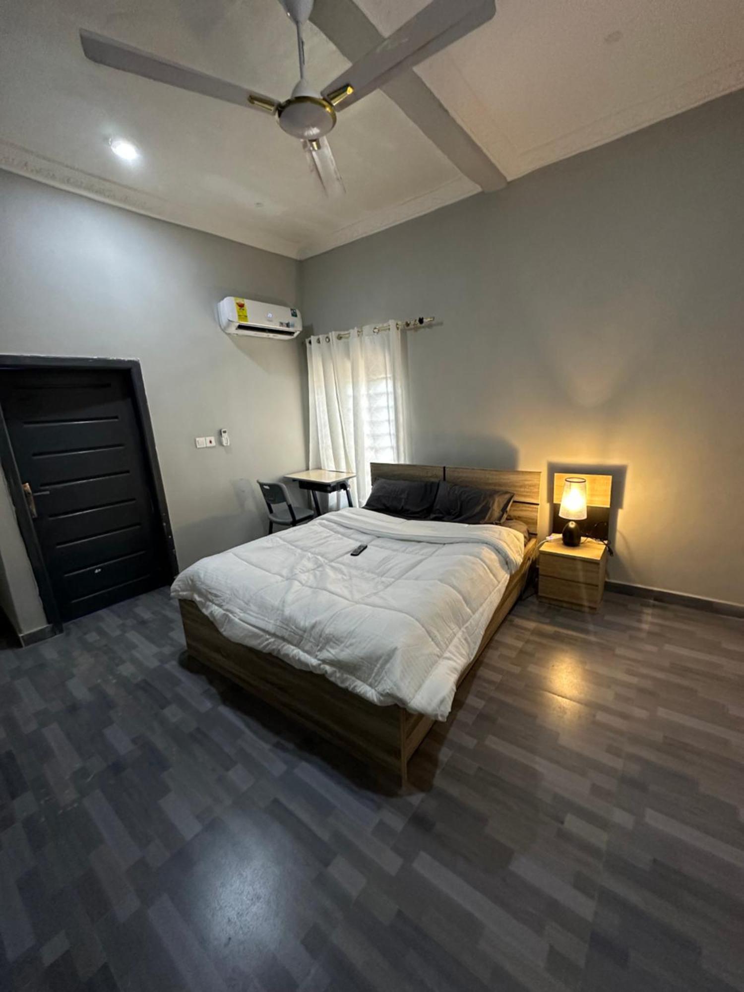 Northwold Hotel Sotuom ภายนอก รูปภาพ